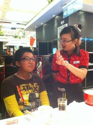 海底捞算火锅吗?在大重庆行不通,人民坚决抵制!